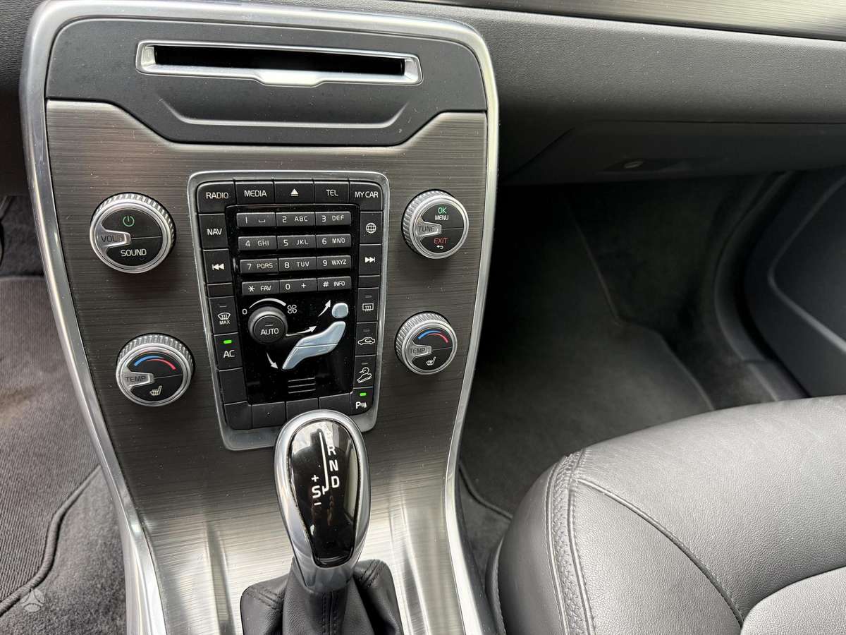 Volvo XC70, 2.4 l., Универсал