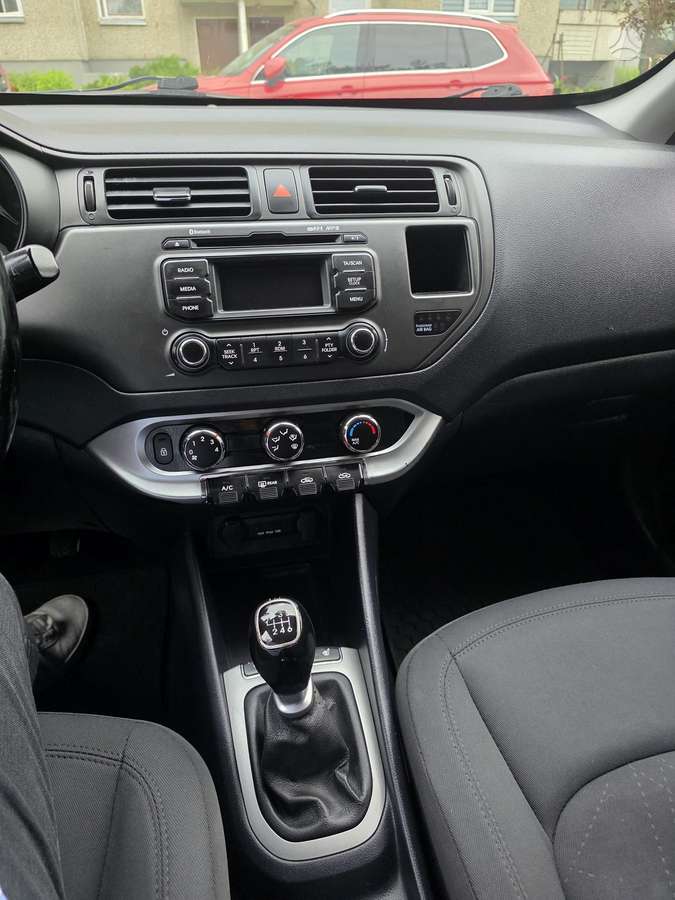 Kia Rio, 1.1 l., Хэтчбек