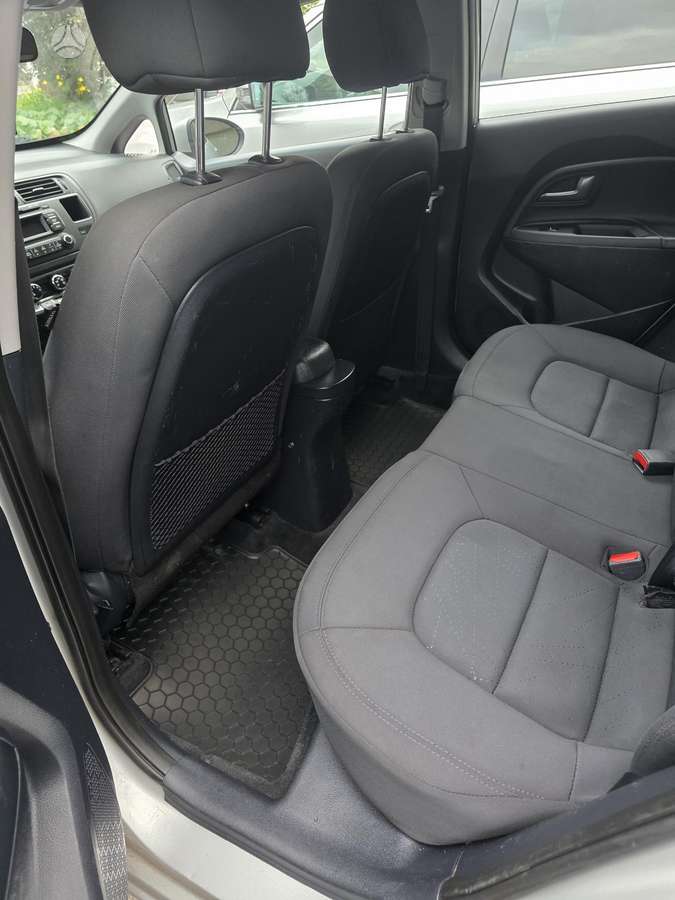Kia Rio, 1.1 l., Хэтчбек