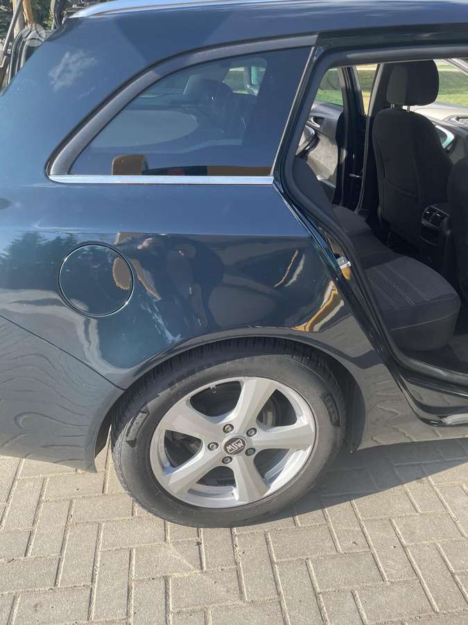 Opel Insignia, 2.0 l., wagon
