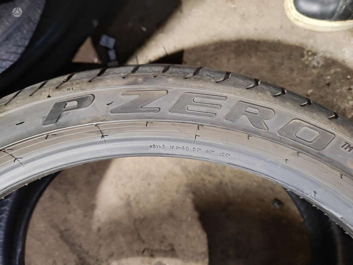 Pirelli, vasarinės 245/35 R20