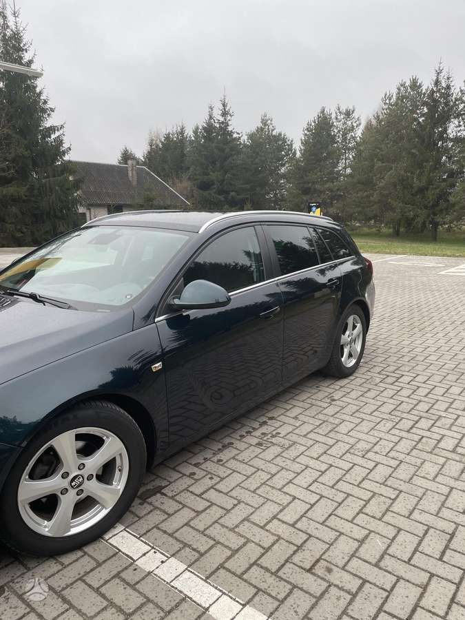 Opel Insignia, 2.0 l., wagon
