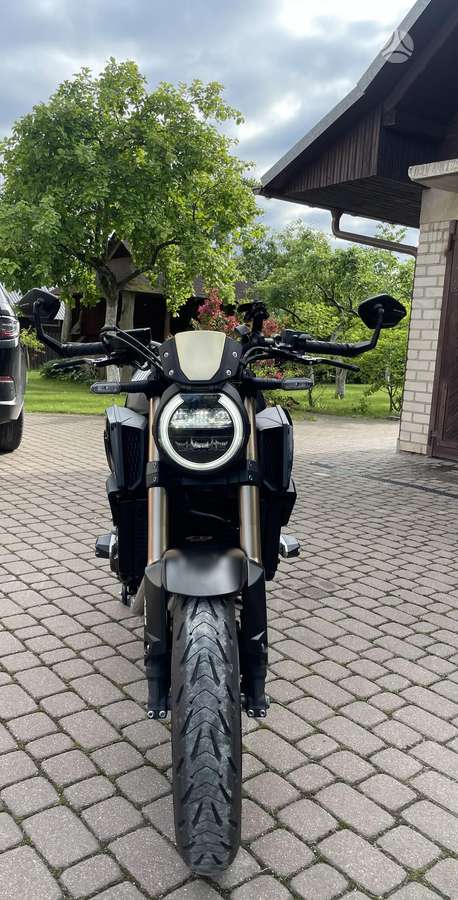 Honda CB 650cc, street / classic