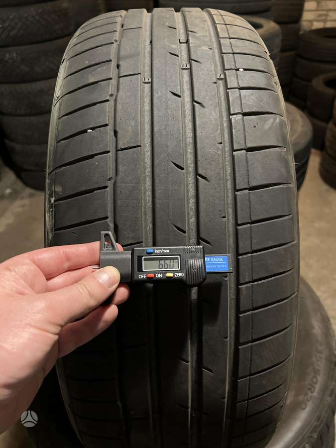 Hankook VentusS1evo3 EV, summer 235/50 R20
