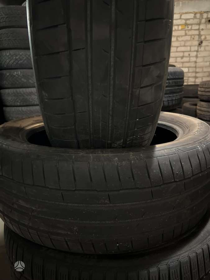 Hankook VentusS1evo3 EV, summer 235/50 R20