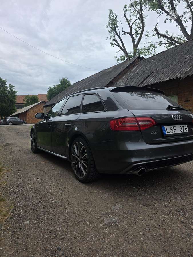 Audi A4, 3.0 l., Универсал
