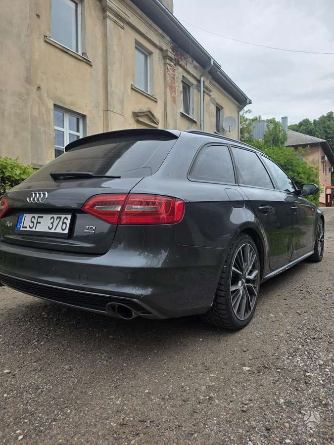 Audi A4, 3.0 l., Универсал