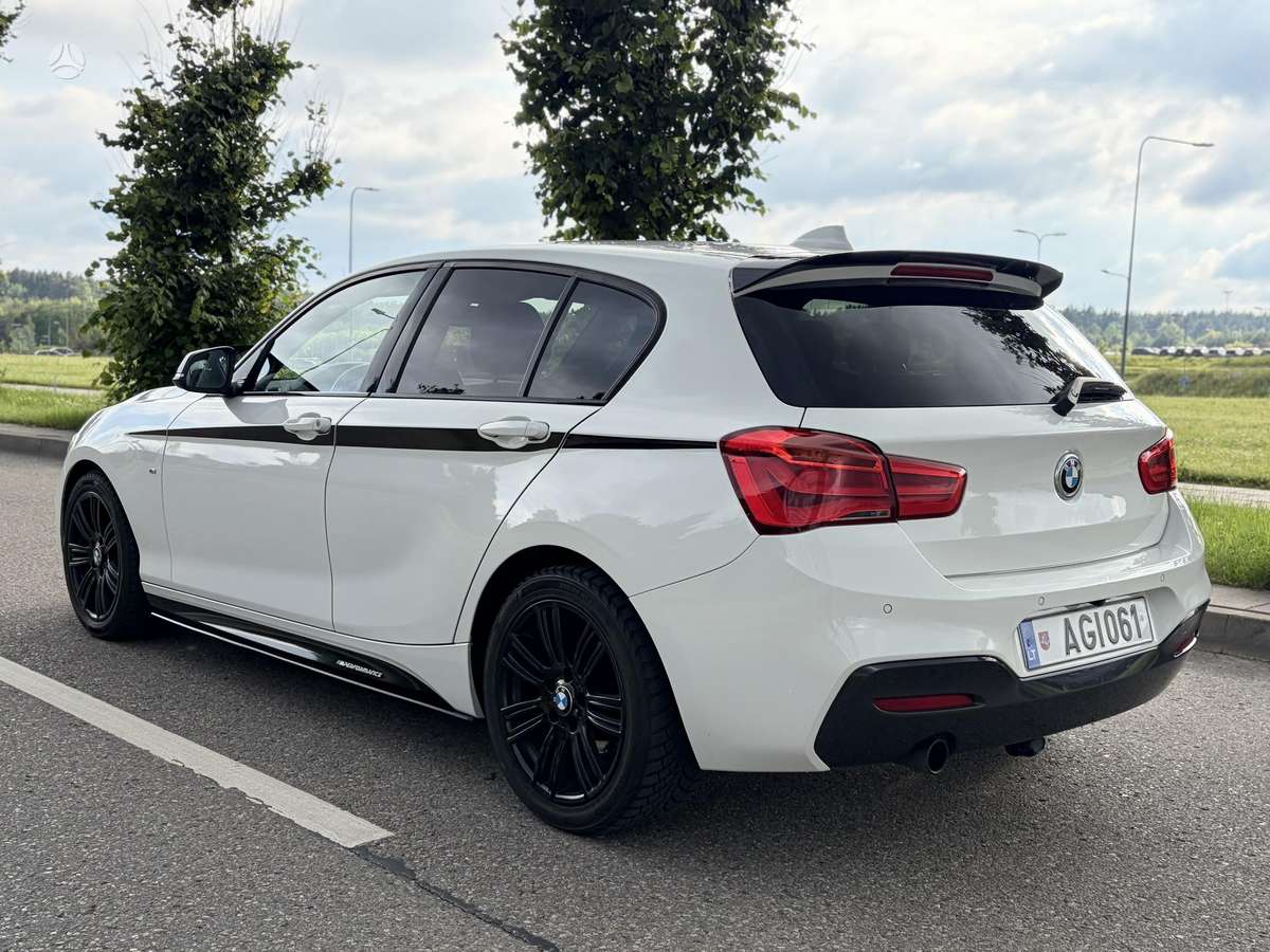 BMW 116, 1.5 l., hatchback