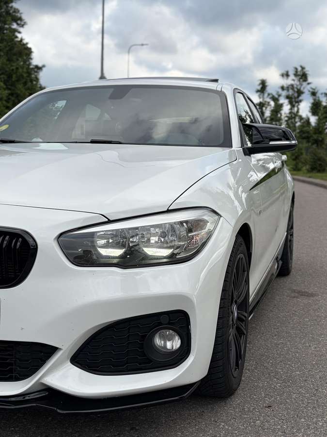 BMW 116, 1.5 l., hatchback