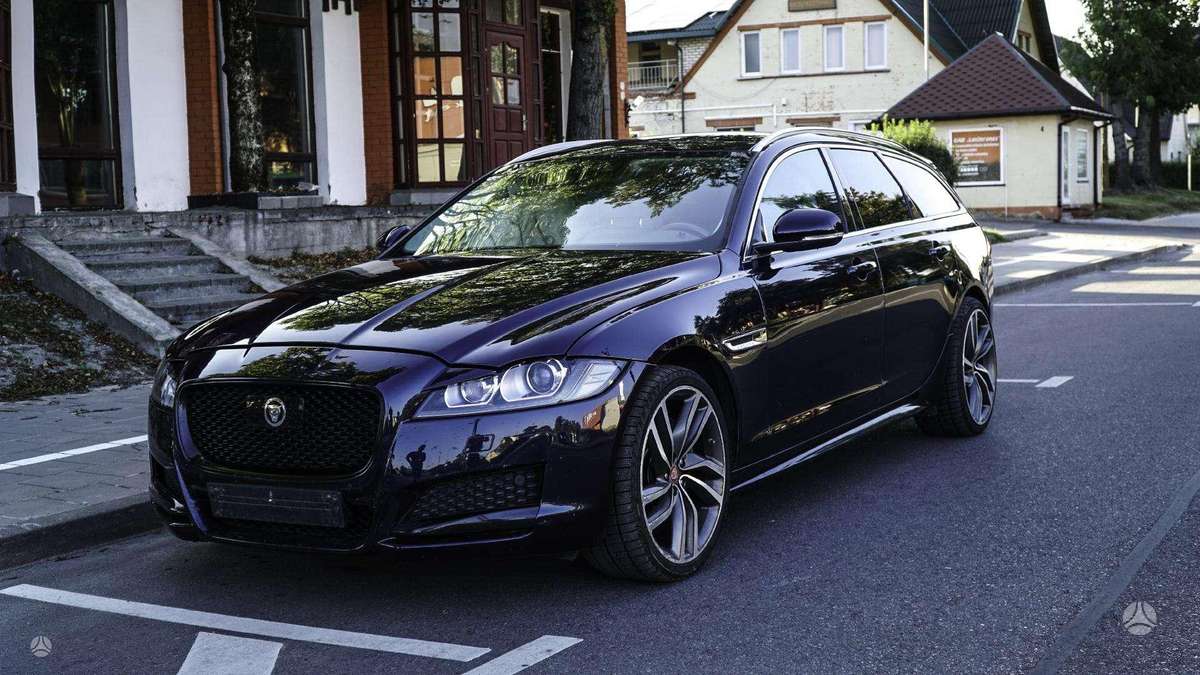Jaguar XF