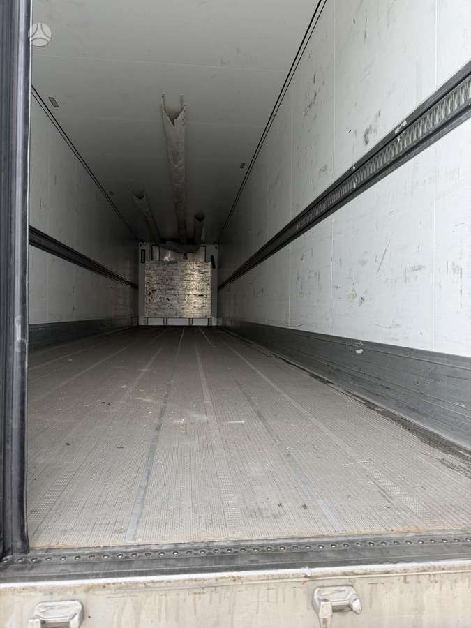 Schmitz SKO, refrigerated