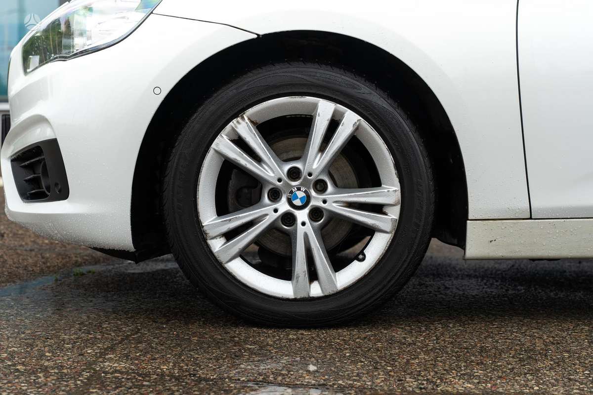 BMW 218 Active Tourer, 2.0 l., mpv / minivan