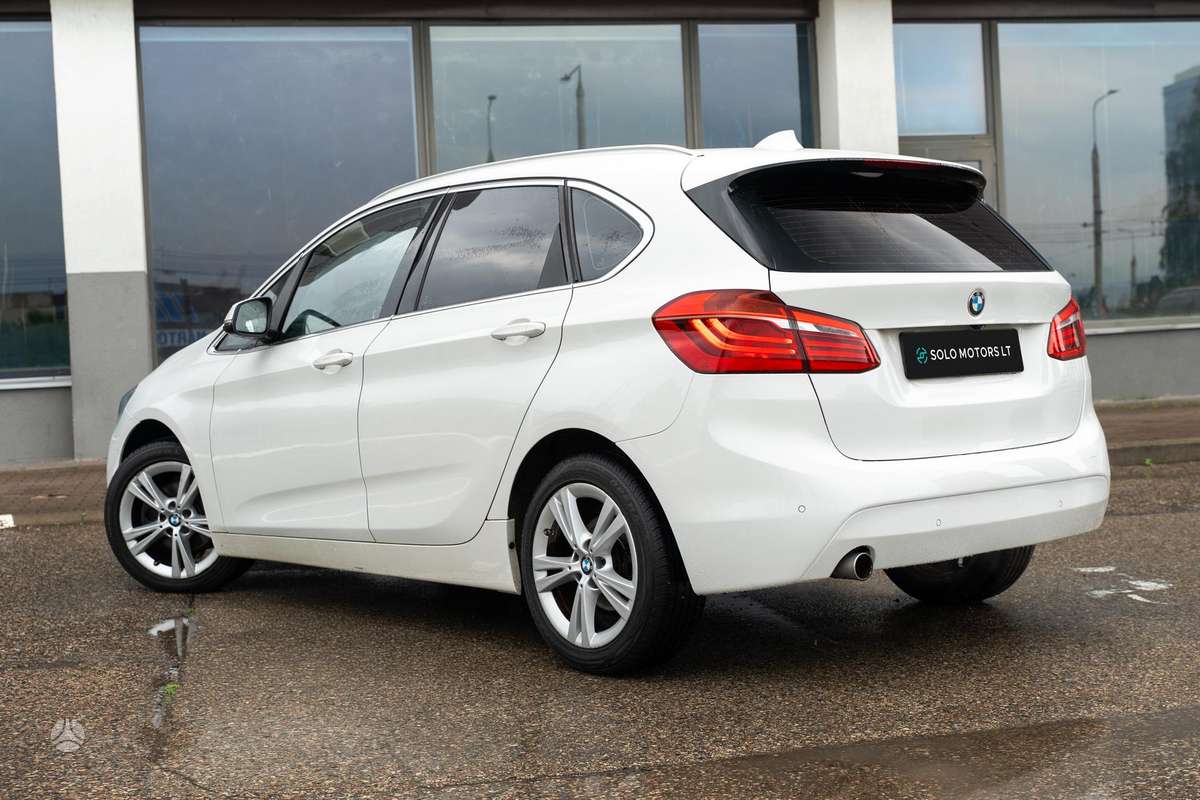 BMW 218 Active Tourer, 2.0 l., mpv / minivan