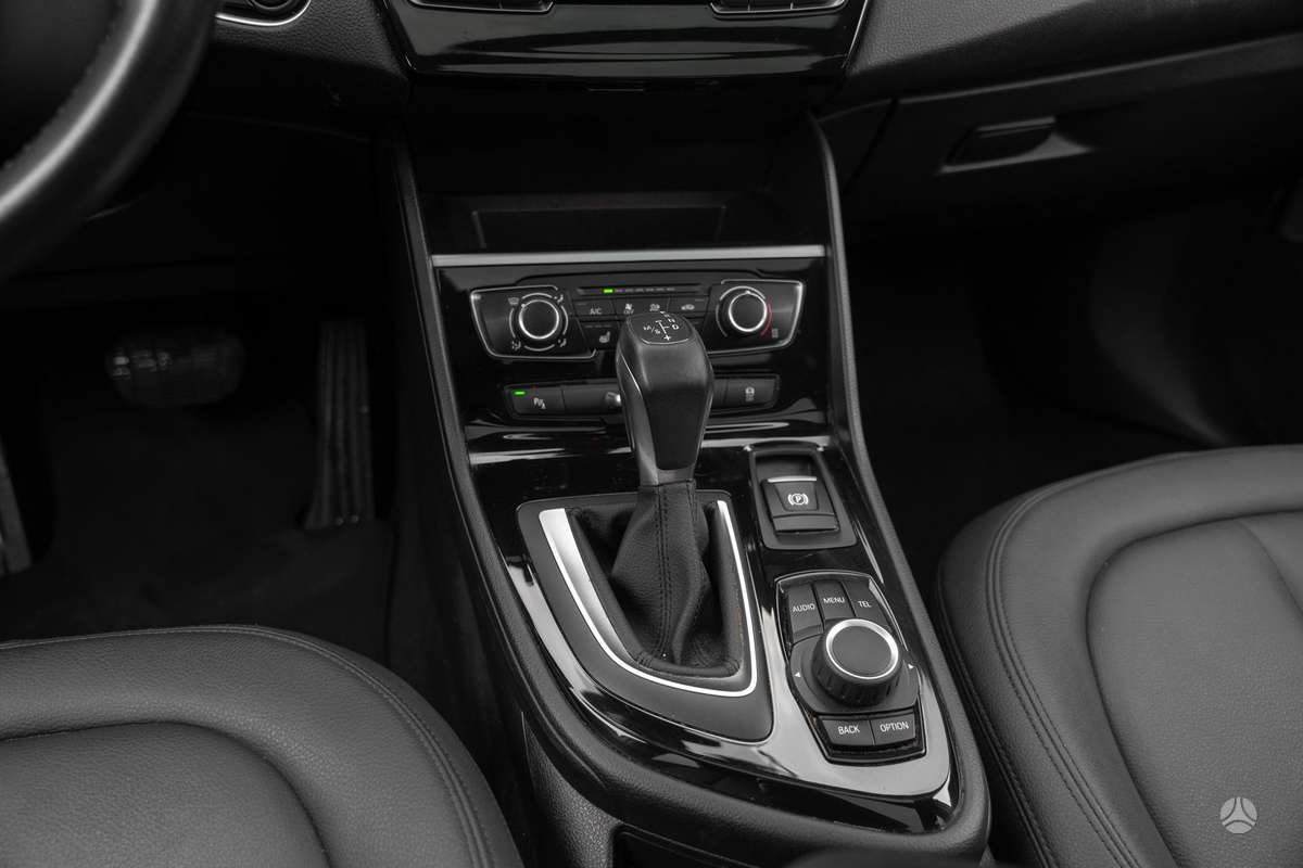 BMW 218 Active Tourer, 2.0 l., mpv / minivan