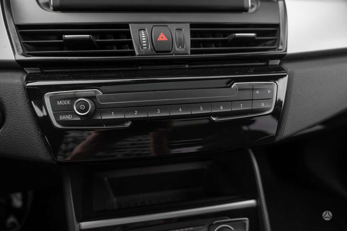 BMW 218 Active Tourer, 2.0 l., Минивэн