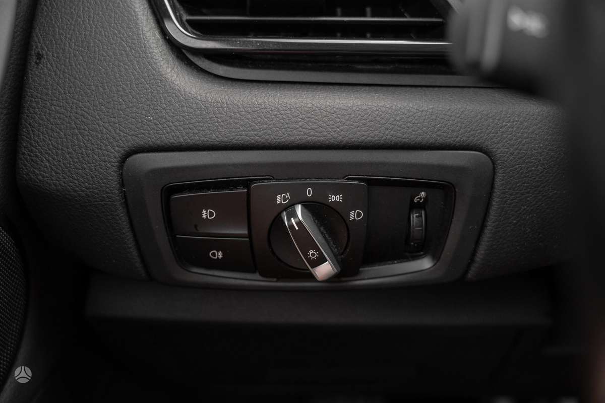BMW 218 Active Tourer, 2.0 l., Минивэн