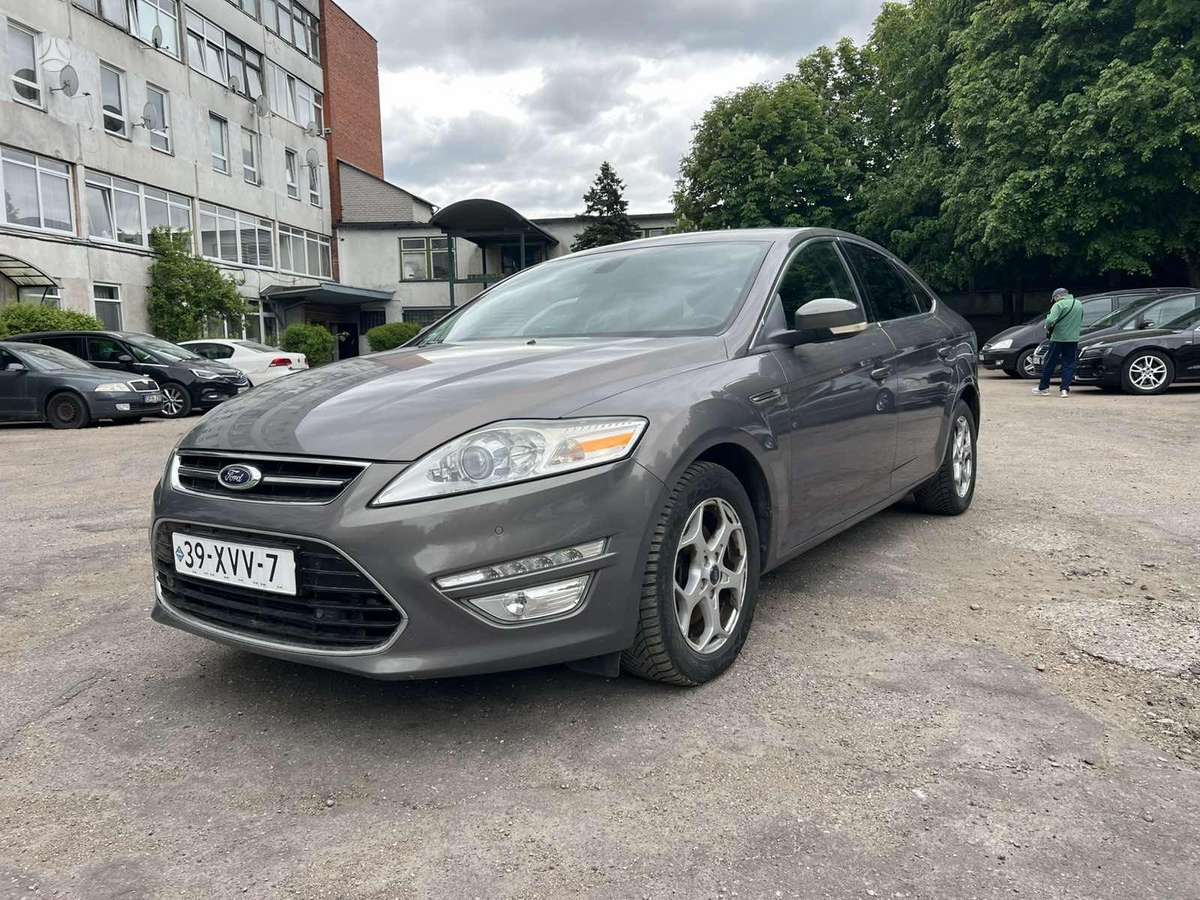 Ford Mondeo, 1.6 l., hatchback