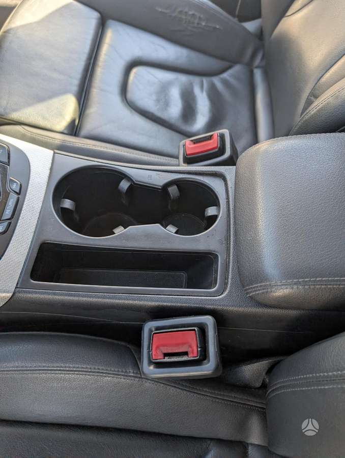 Audi A4, 2.0 l., Седан