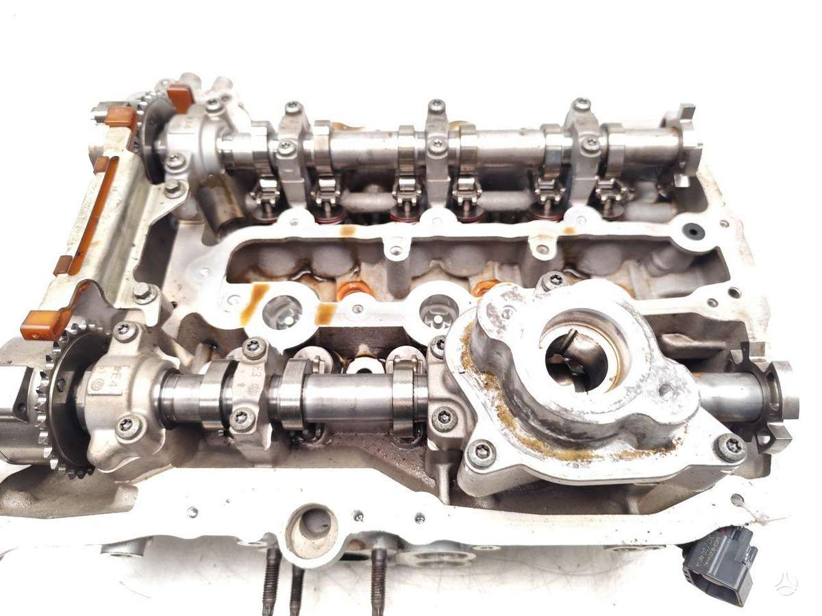 Land Rover Evoque, J3P3-6090-AF, cylinder head