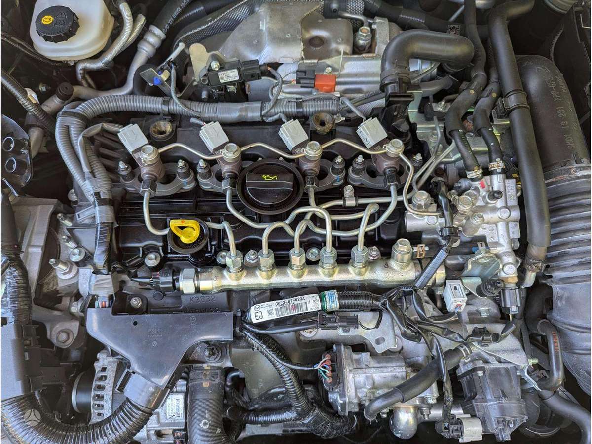 Mazda 6 engine