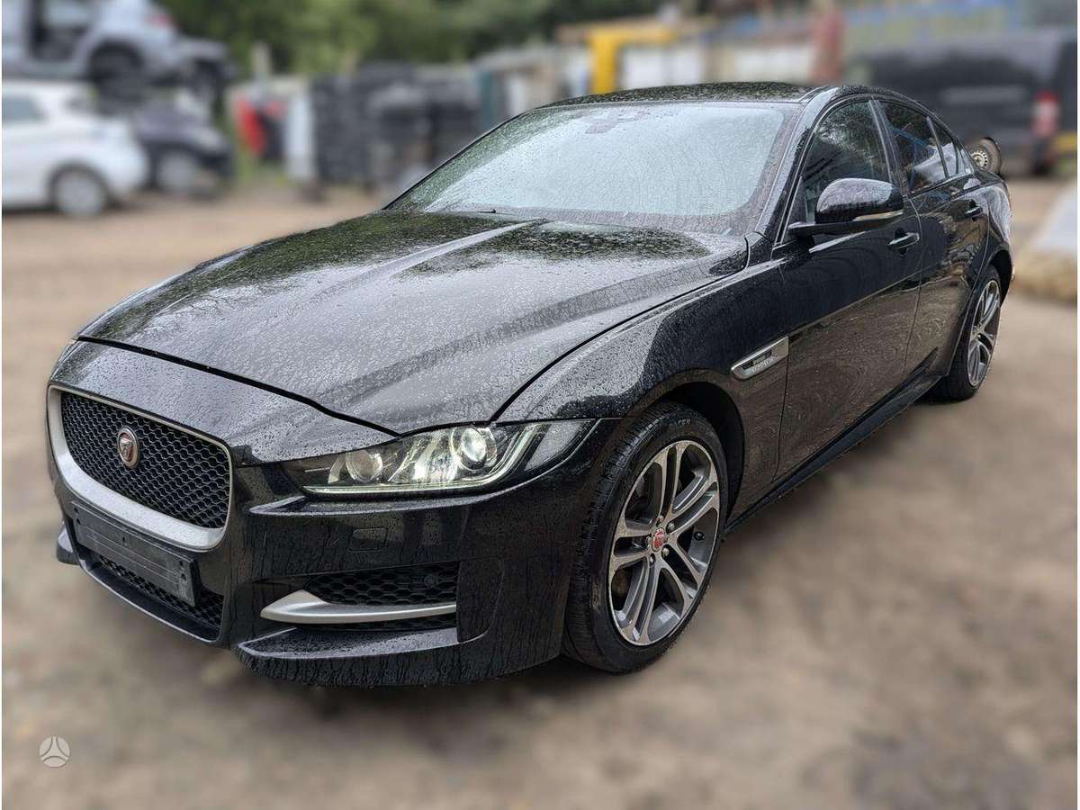 Jaguar XE двигатель
