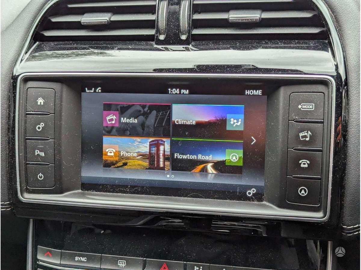 Jaguar XE двигатель