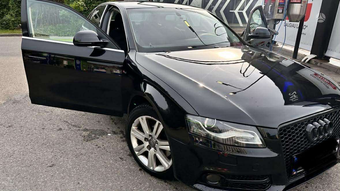 Audi A4, 2.7 l., Седан