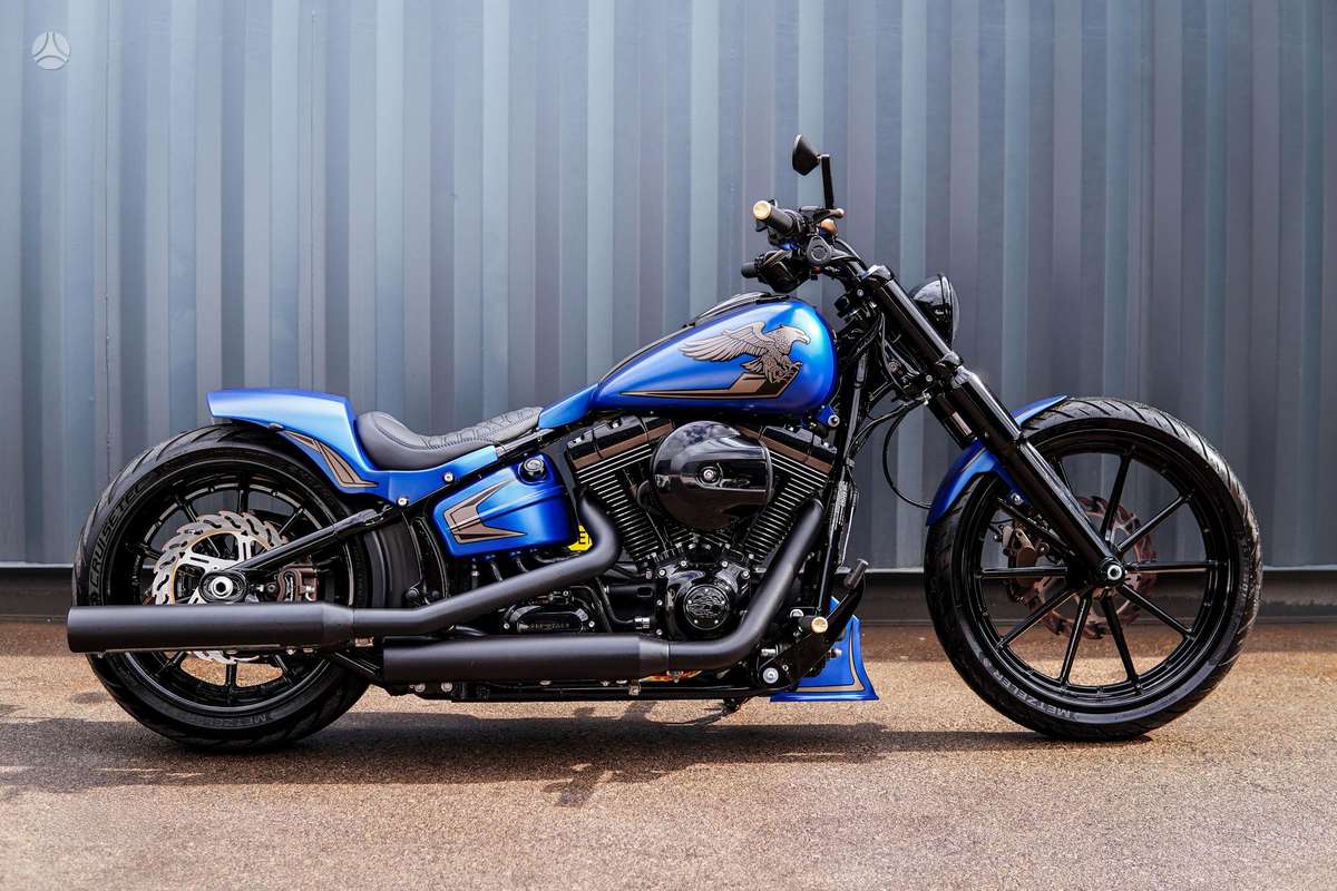 Harley-Davidson BREAKOUT 1690cc, choppers / cruisers / custom