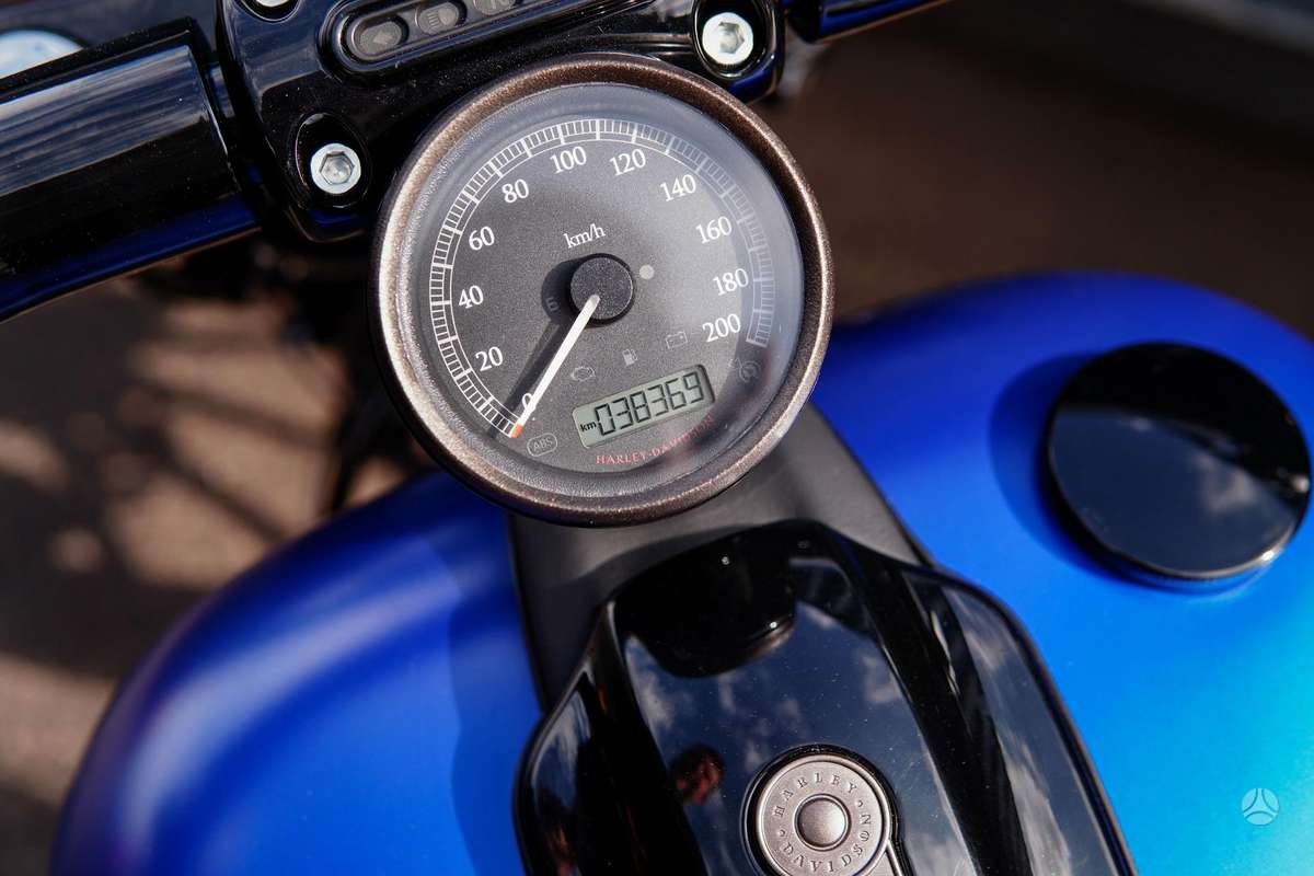 Harley-Davidson BREAKOUT 1690cc, choppers / cruisers / custom