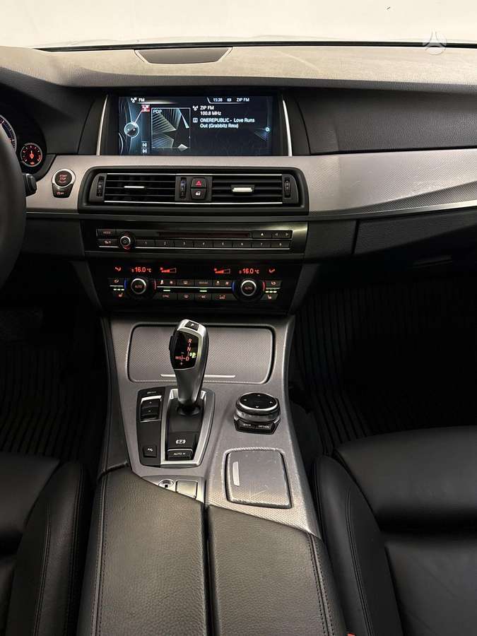 BMW 520, 2.0 l., universalas