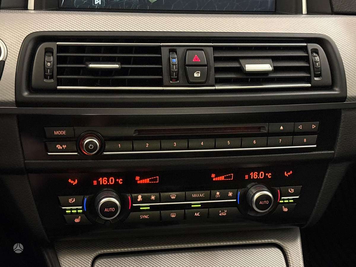 BMW 520, 2.0 l., universalas