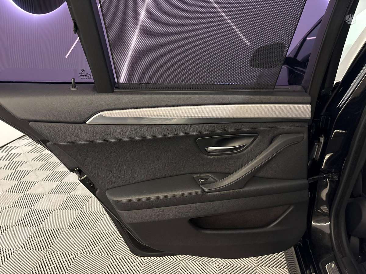 BMW 520, 2.0 l., universalas