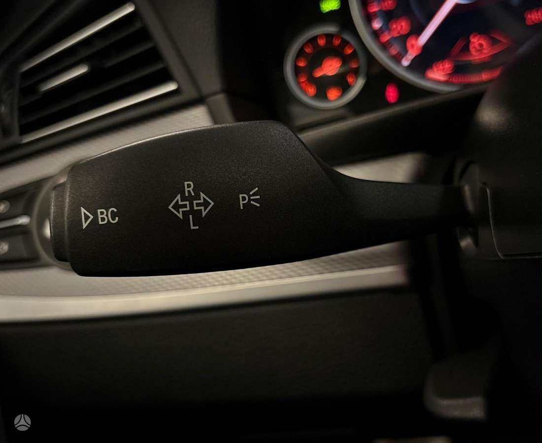 BMW 520, 2.0 l., universalas