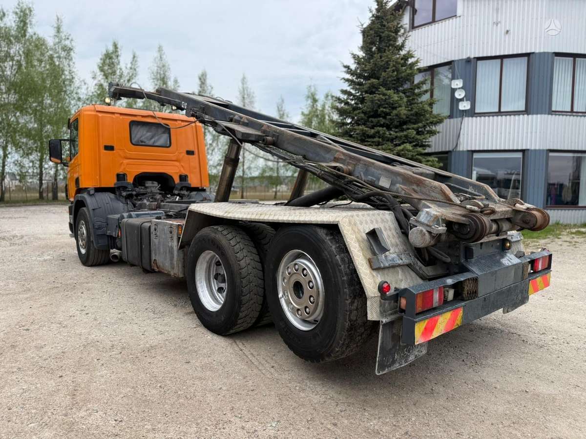 Scania 114G Tipper, savivarčiai