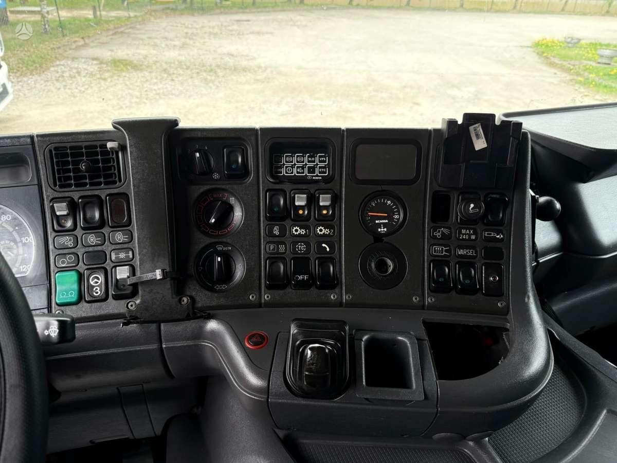 Scania 114G Tipper, savivarčiai