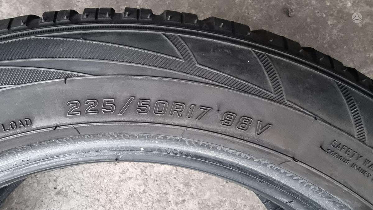 Falken Eurowinter HS 01, žieminės 225/50 R17