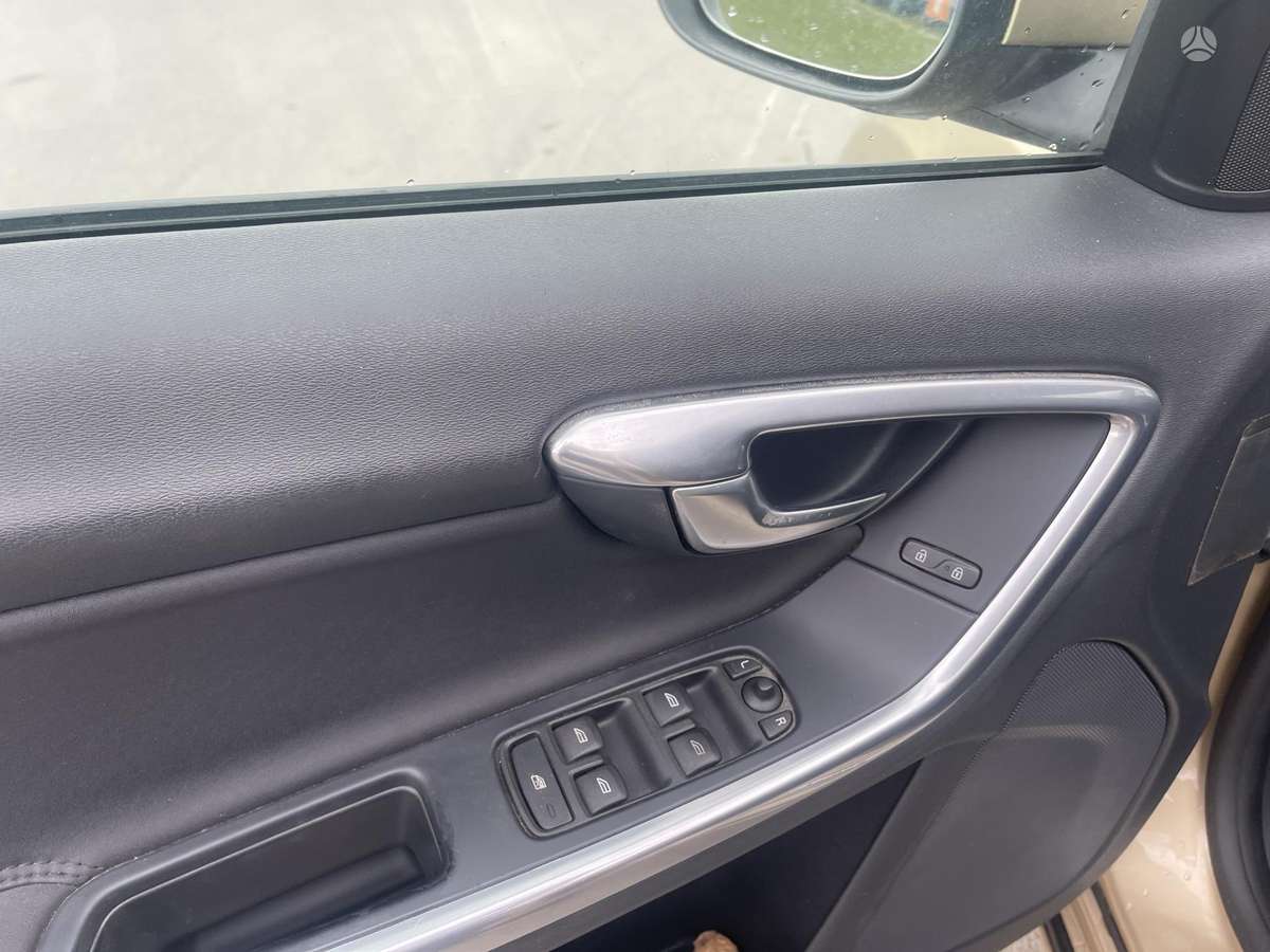 Volvo V60, 1.6 l., Универсал