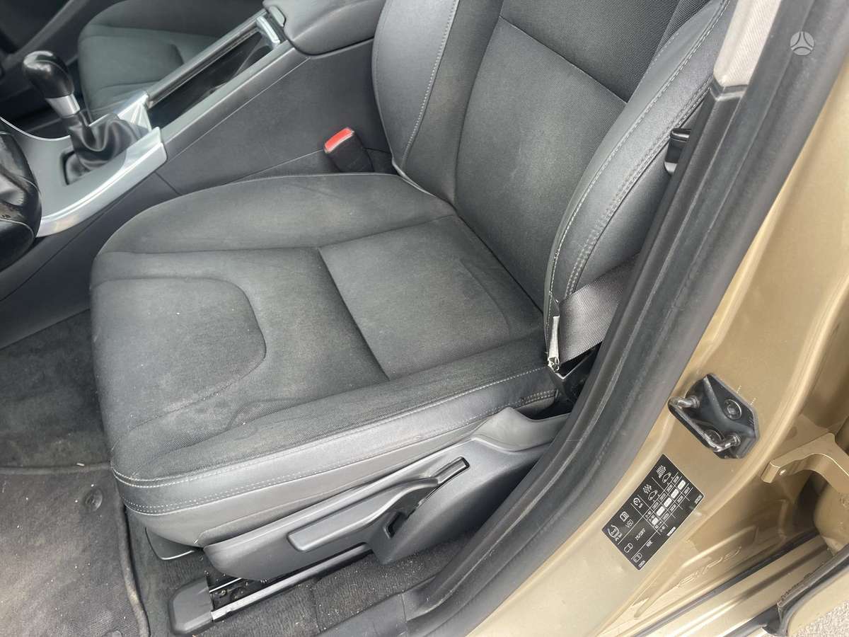 Volvo V60, 1.6 l., Универсал