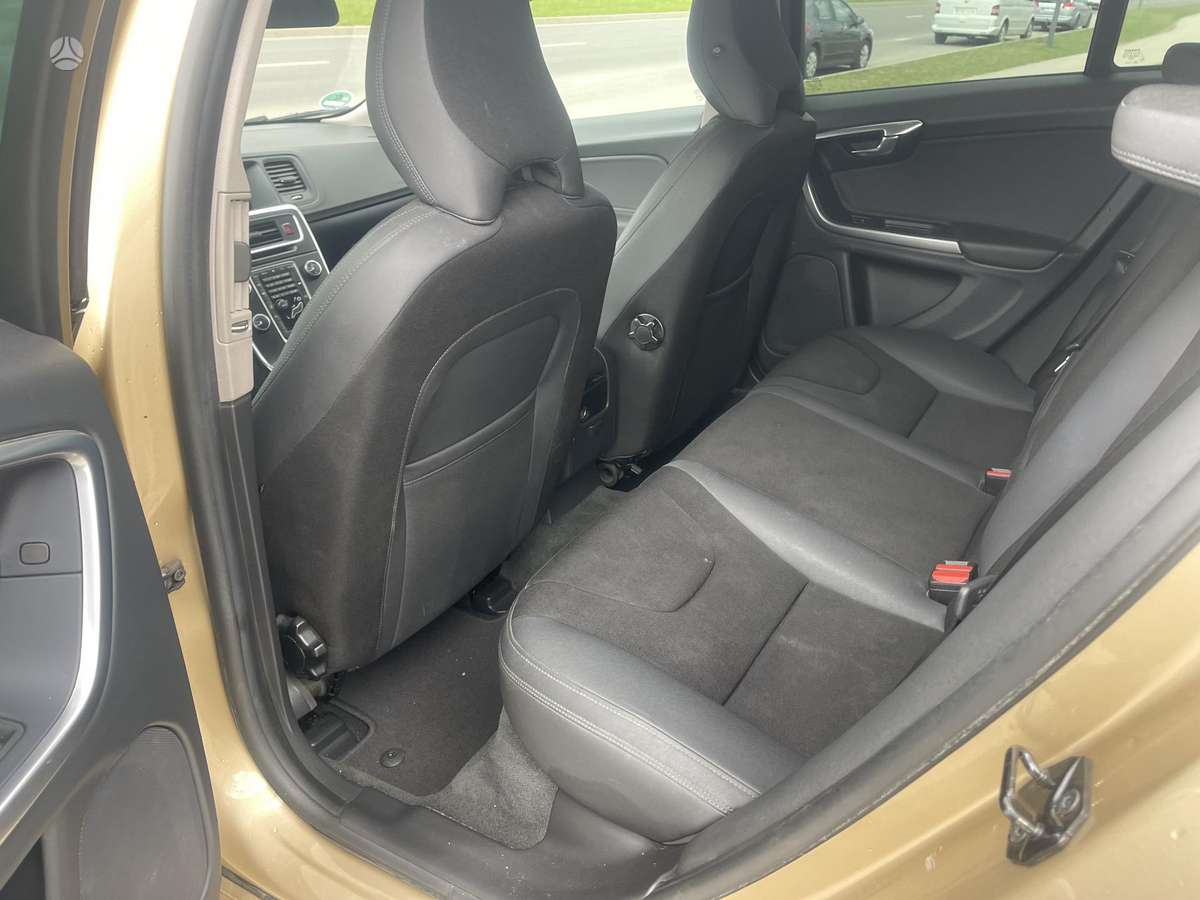Volvo V60, 1.6 l., Универсал
