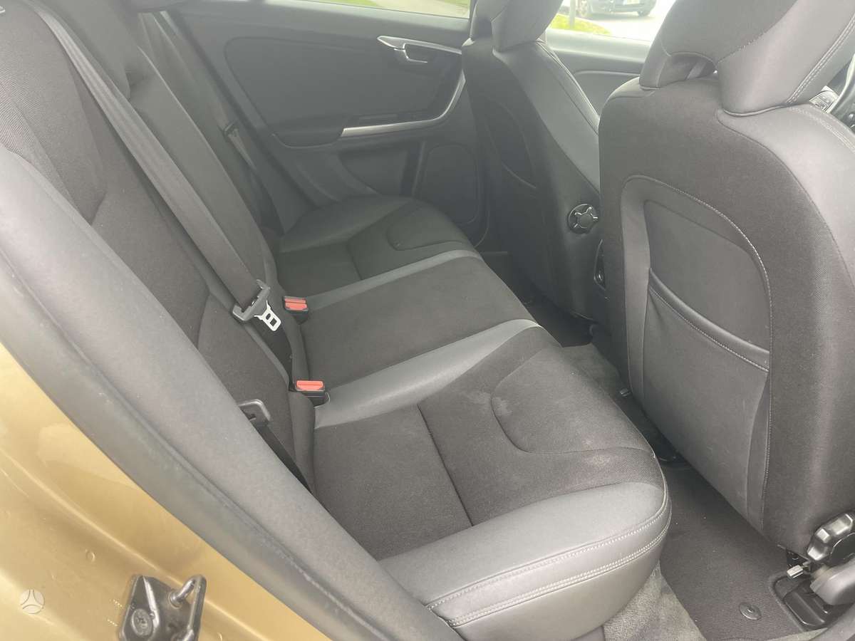 Volvo V60, 1.6 l., Универсал