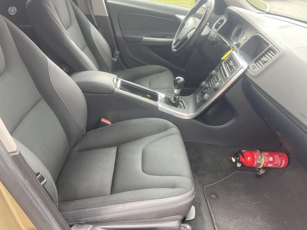 Volvo V60, 1.6 l., Универсал