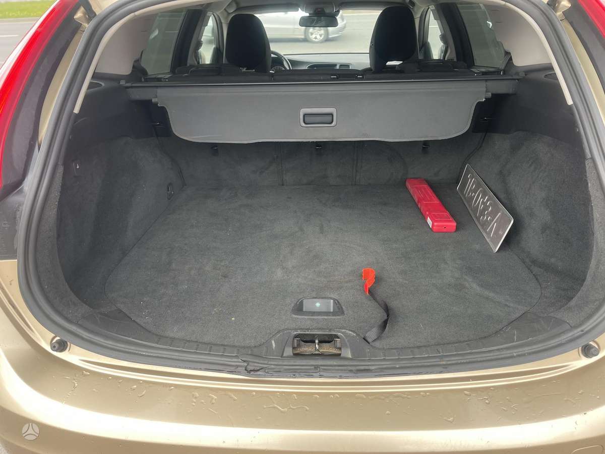 Volvo V60, 1.6 l., Универсал