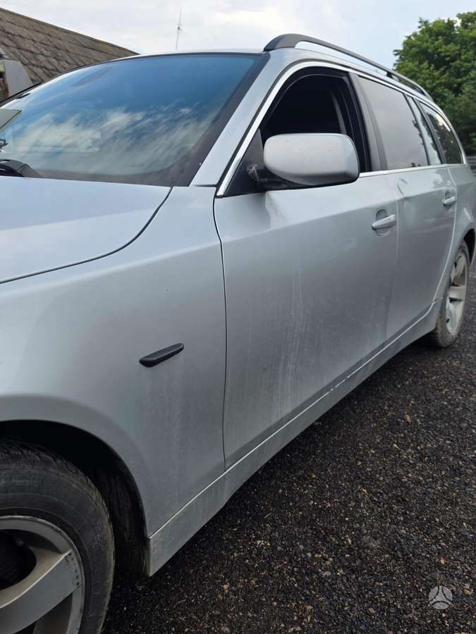 BMW 525 for parts