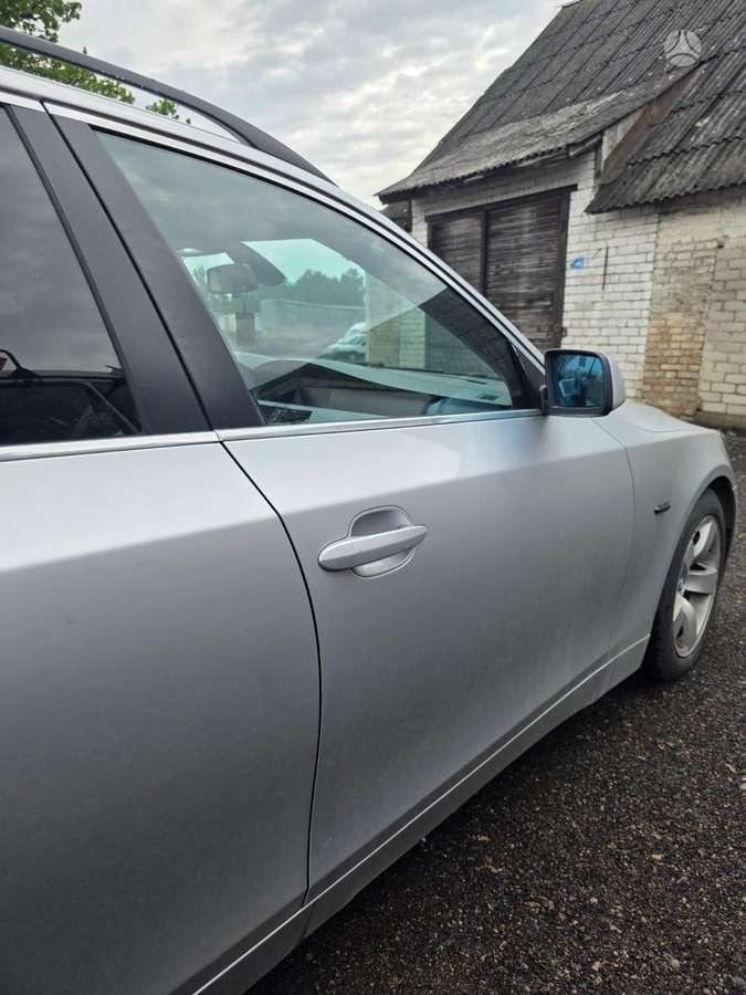 BMW 525 rezerves daļās