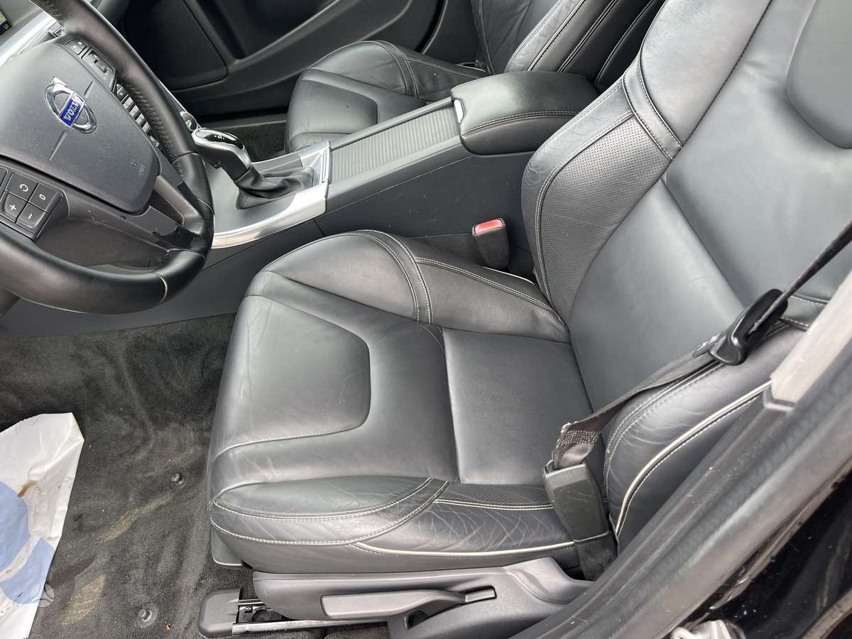 Volvo V60, 2.0 l., wagon