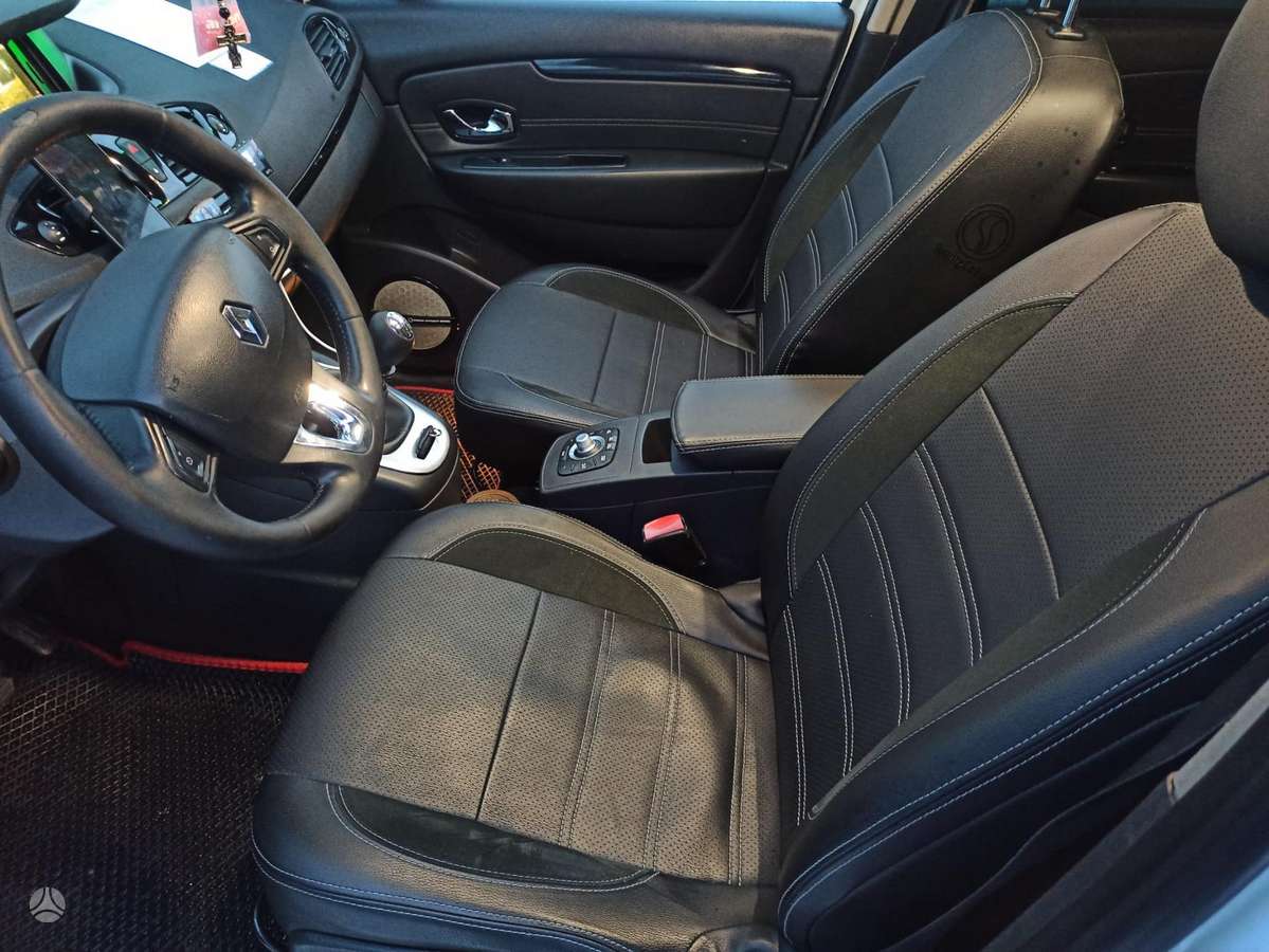Renault Grand Scenic - 2