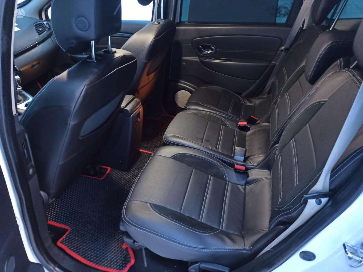 Renault Grand Scenic - 3