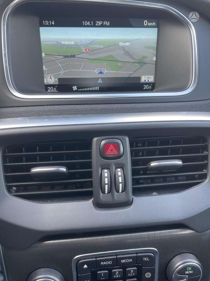 Volvo V40, 2.0 l., Хэтчбек