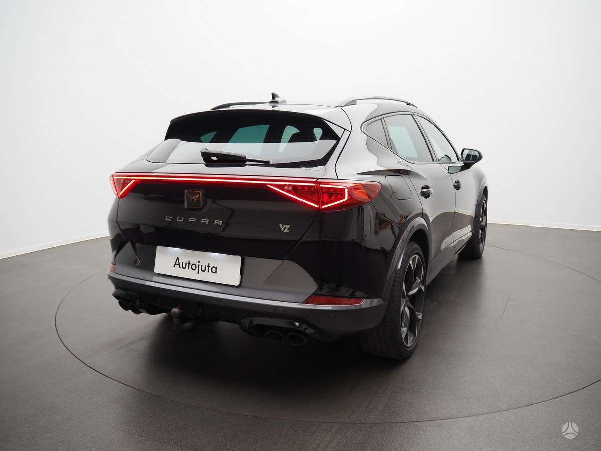 Cupra Formentor, 2.0 l., Внедорожник / Кроссовер