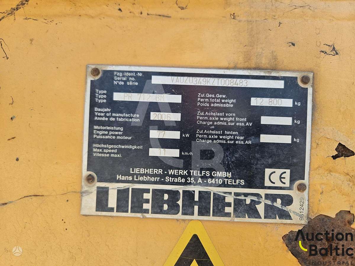 Liebherr PR 712 BM, bulldozer